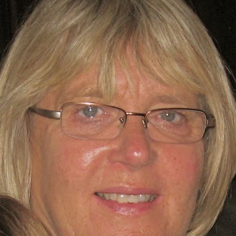 Carol Leonard Photo 33