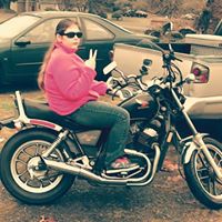 Shellie Tucker Photo 8