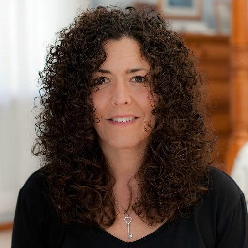 Annette Elliott Photo 44