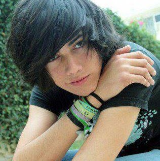 Thomas Louis Photo 23