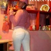 Linda Quintero Photo 11