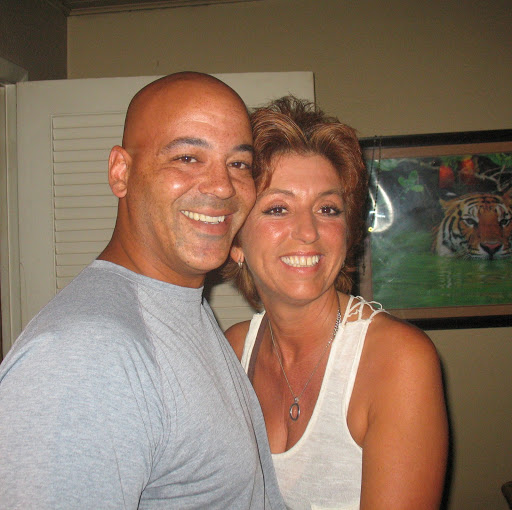Stefanie Brown Photo 27