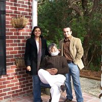 Leslie Fernandes Photo 9