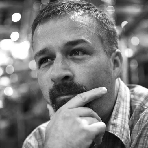Keith Robinson Photo 18