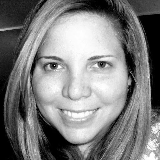 Valerie Gomez Photo 9