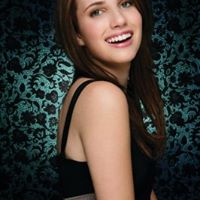 Anna Youngblood Photo 6