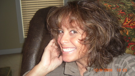 Lisa Conroy Photo 14