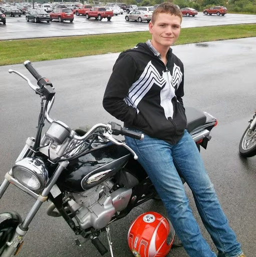 Justin Robinson Photo 8