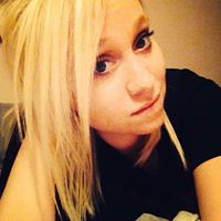 Samantha Pender Photo 10