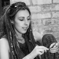 Laura Dyson Photo 10