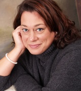 Danielle Martin Photo 4