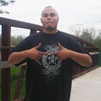Erik Salinas Photo 4