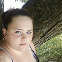Nicole Riley Photo 10