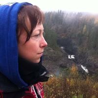 Julie Enger Photo 17