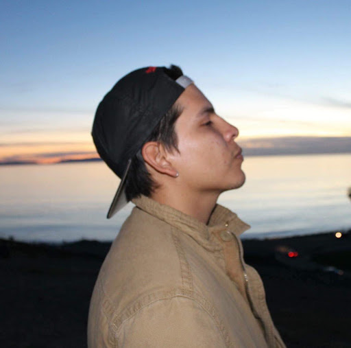 Erick Escobar Photo 29