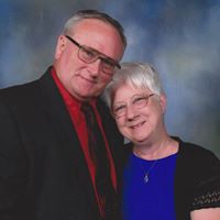 Deborah Stoker Photo 7