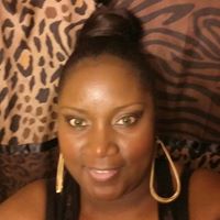 Angela Reeves Photo 25