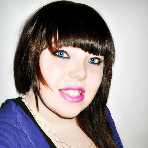 Colleen Mills Photo 25