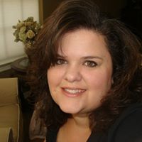 Laura Fuchs Photo 18