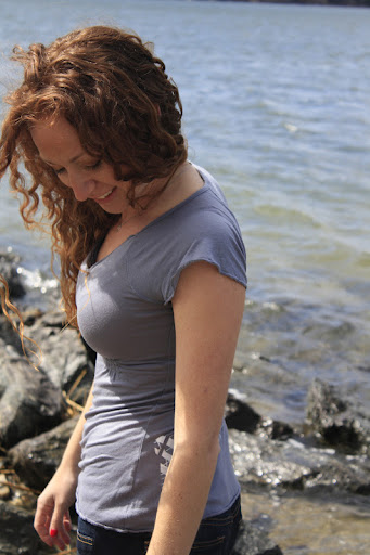 Julie Carroll Photo 26