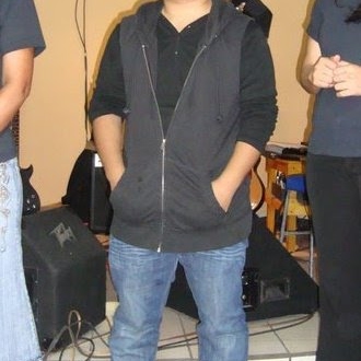 Josh Ulloa Photo 5