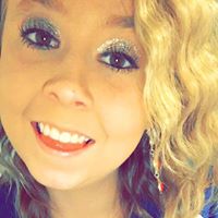 Courtney Gustafson Photo 12