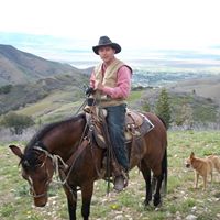Raymond Miles Photo 34