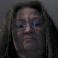 Shelly Middleton Photo 13