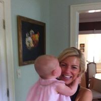 Nicole Arnold Photo 20