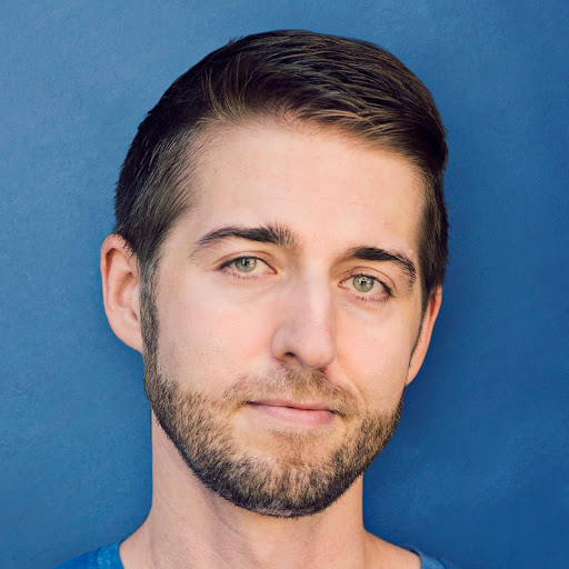 Nick Larsen Photo 25