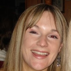 Louise Harvey Photo 33