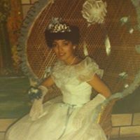 Annette Velez Photo 12