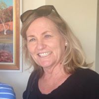 Sandy Giles Photo 16