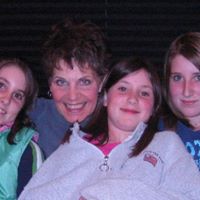 Sue Martin Photo 32