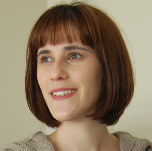 Julianne Levine Photo 12