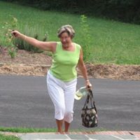 Betty Compton Photo 13