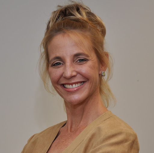 Amy Olsen Photo 25