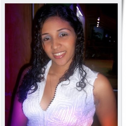Sandra Luna Photo 8