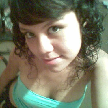 Jenny Medina Photo 11