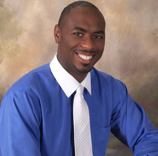 Jay Sutton Photo 14