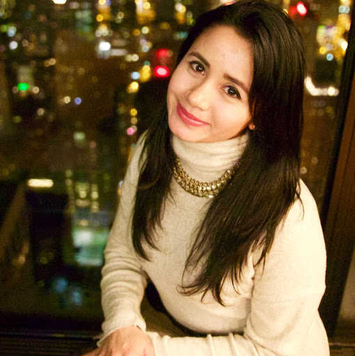 Elizabeth Espinosa Photo 31