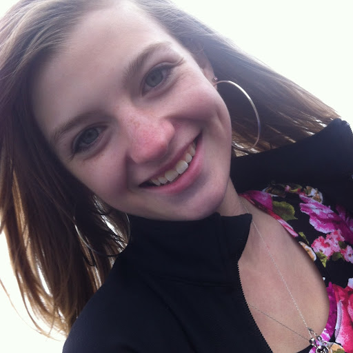 Miranda Davis Photo 18