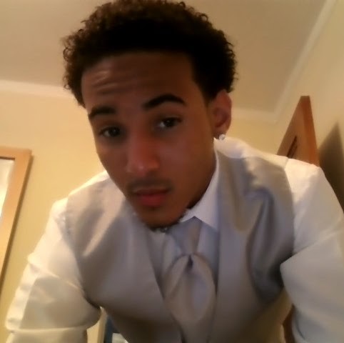 Brandon Rich Photo 32
