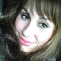 Ava Howell Photo 11