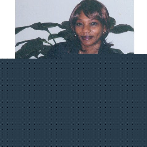 Ruth Lynch Photo 35