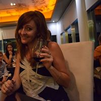 Laura Mcneil Photo 32