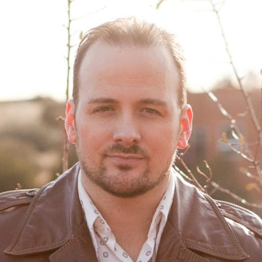 Nathan Calvert Photo 18