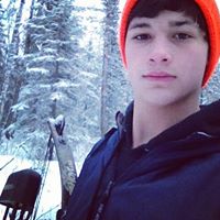 Josh Vest Photo 7