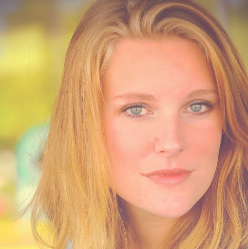 Sarah Pierce Photo 41