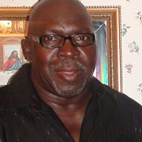Melvin Hughes Photo 5